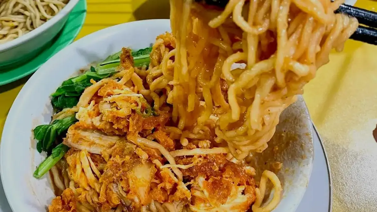 Mie Ayam Wiraswid: Kenikmatan yang Menggoda di Setiap Suapan